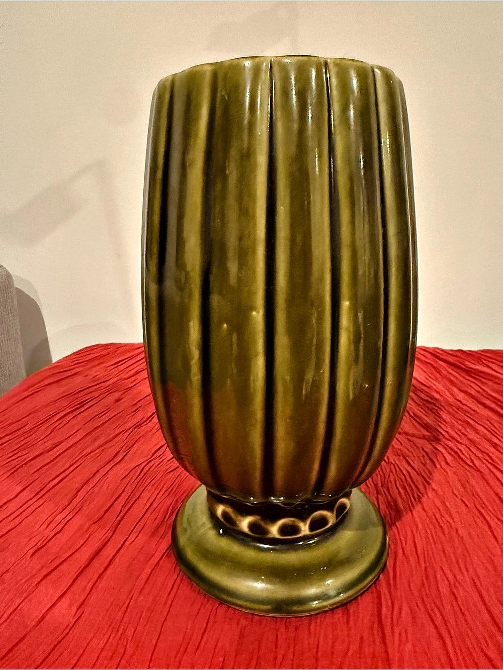 McCoy Floraline Ribbed Pedestal Vase #495 Vintage Green Ribbed Vase